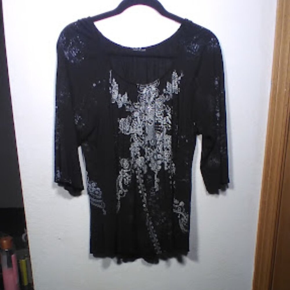 Vanilla Sugar Black & Silver Floral Embellished Top Size M